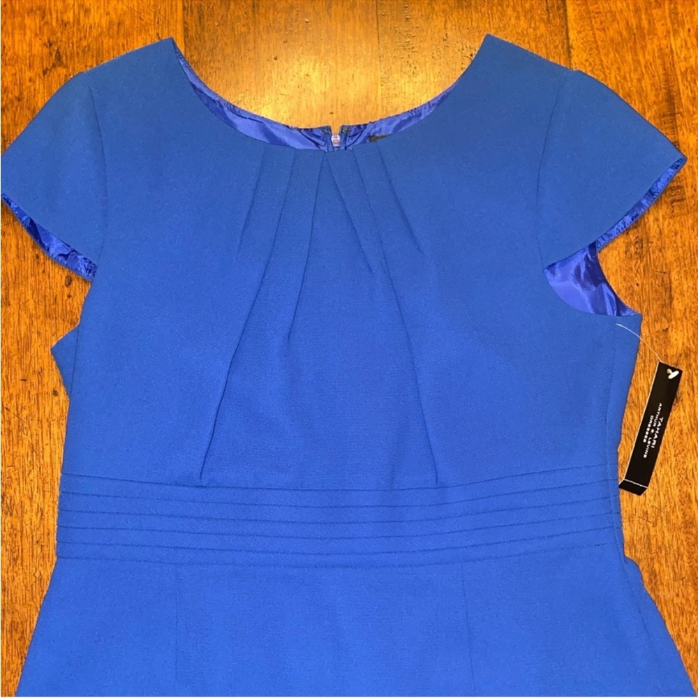 Tahari Royal Blue Sexy Sheath Dress, $129 retail NWT, size 14 - Picture 11 of 13